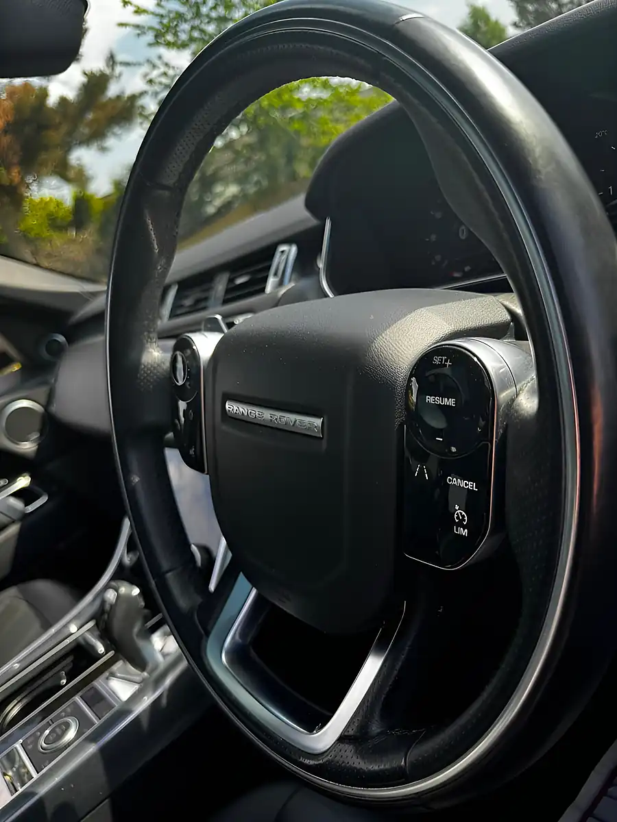 Used 2020 Land Rover Range Rover Sport Hse Dynamic Grey - Interior and Exterior details 10