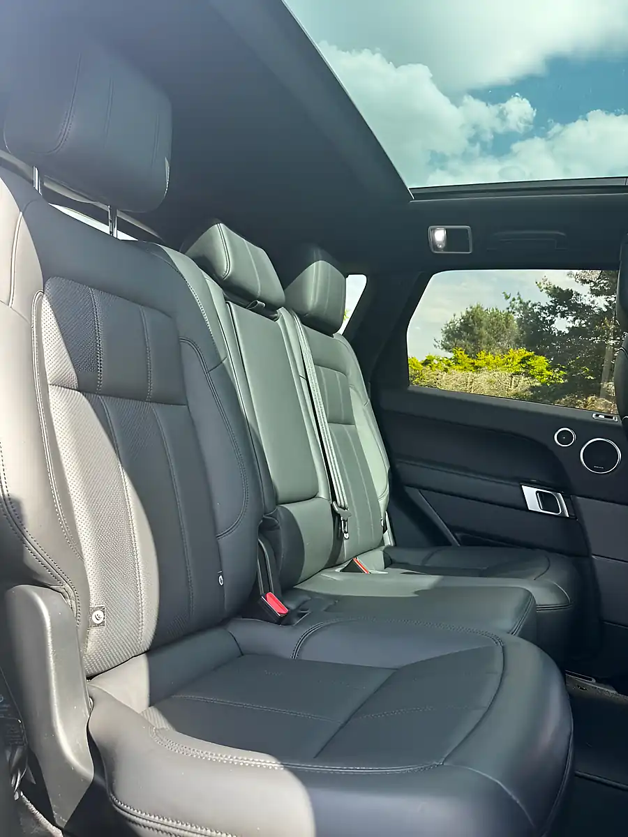 Used 2020 Land Rover Range Rover Sport Hse Dynamic Grey - Interior and Exterior details 14