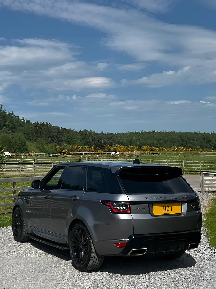 Used 2020 Land Rover Range Rover Sport Hse Dynamic Grey - Interior and Exterior details 7