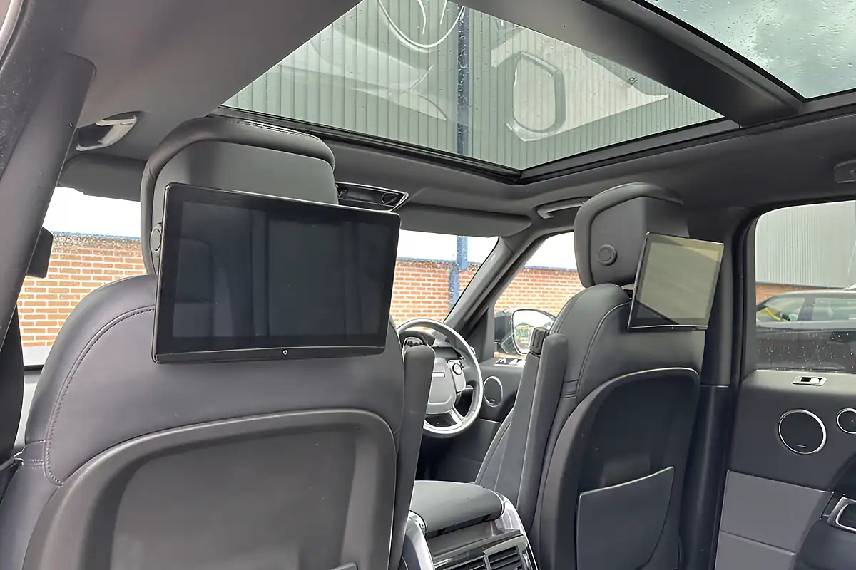 Used 2020 Land Rover Range Rover Sport Hse Dynamic Grey - Interior and Exterior details 16
