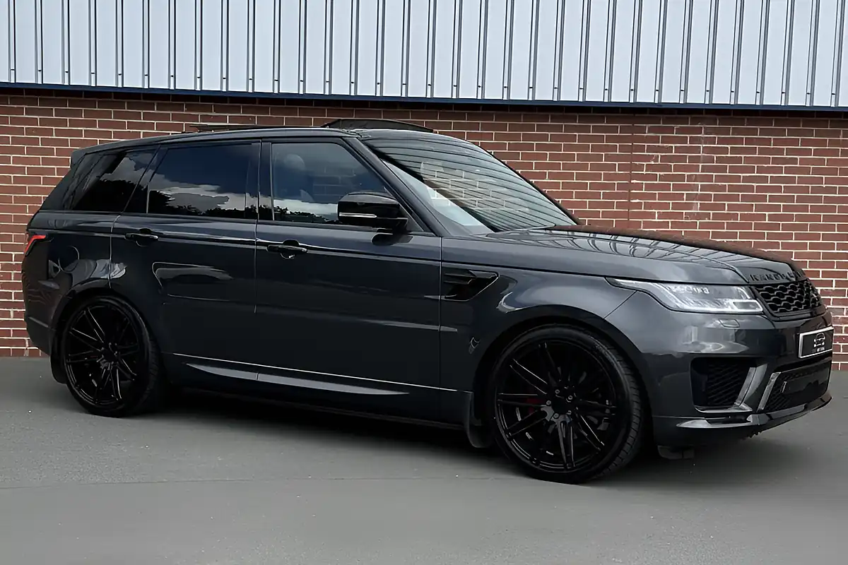 Used 2020 Land Rover Range Rover Sport Hse Dynamic Grey - Interior and Exterior details 19