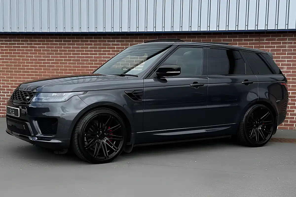 Used 2020 Land Rover Range Rover Sport Hse Dynamic Grey - Interior and Exterior details 20