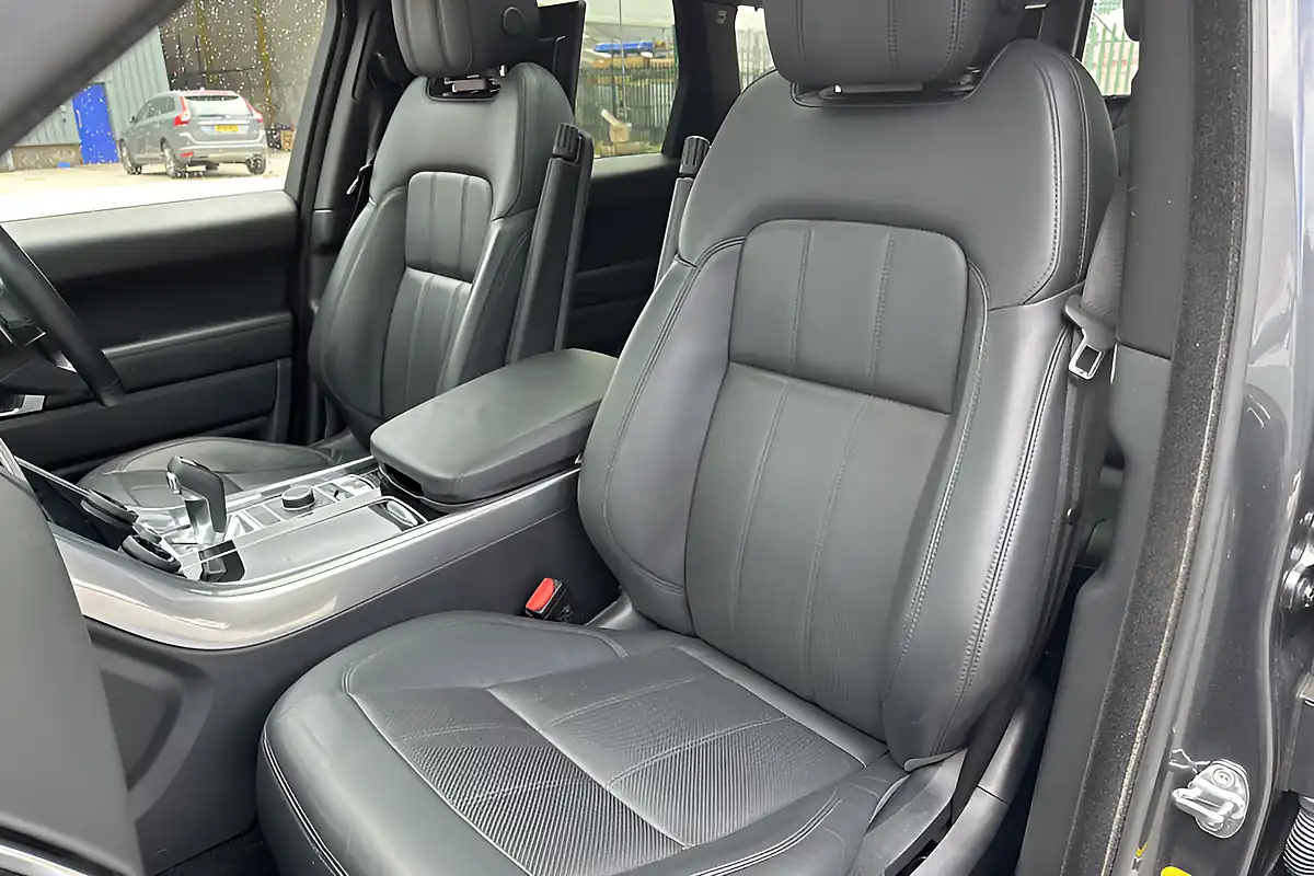 Used 2020 Land Rover Range Rover Sport Hse Dynamic Grey - Interior and Exterior details 5