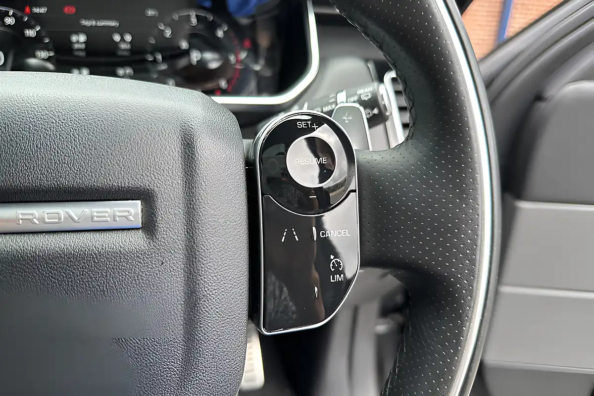 Used 2020 Land Rover Range Rover Sport Hse Dynamic Grey - Interior and Exterior details 9