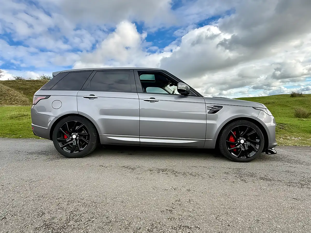 Used 2020 Land Rover Range Rover Sport Hse Dynamic Grey - Interior and Exterior details 4