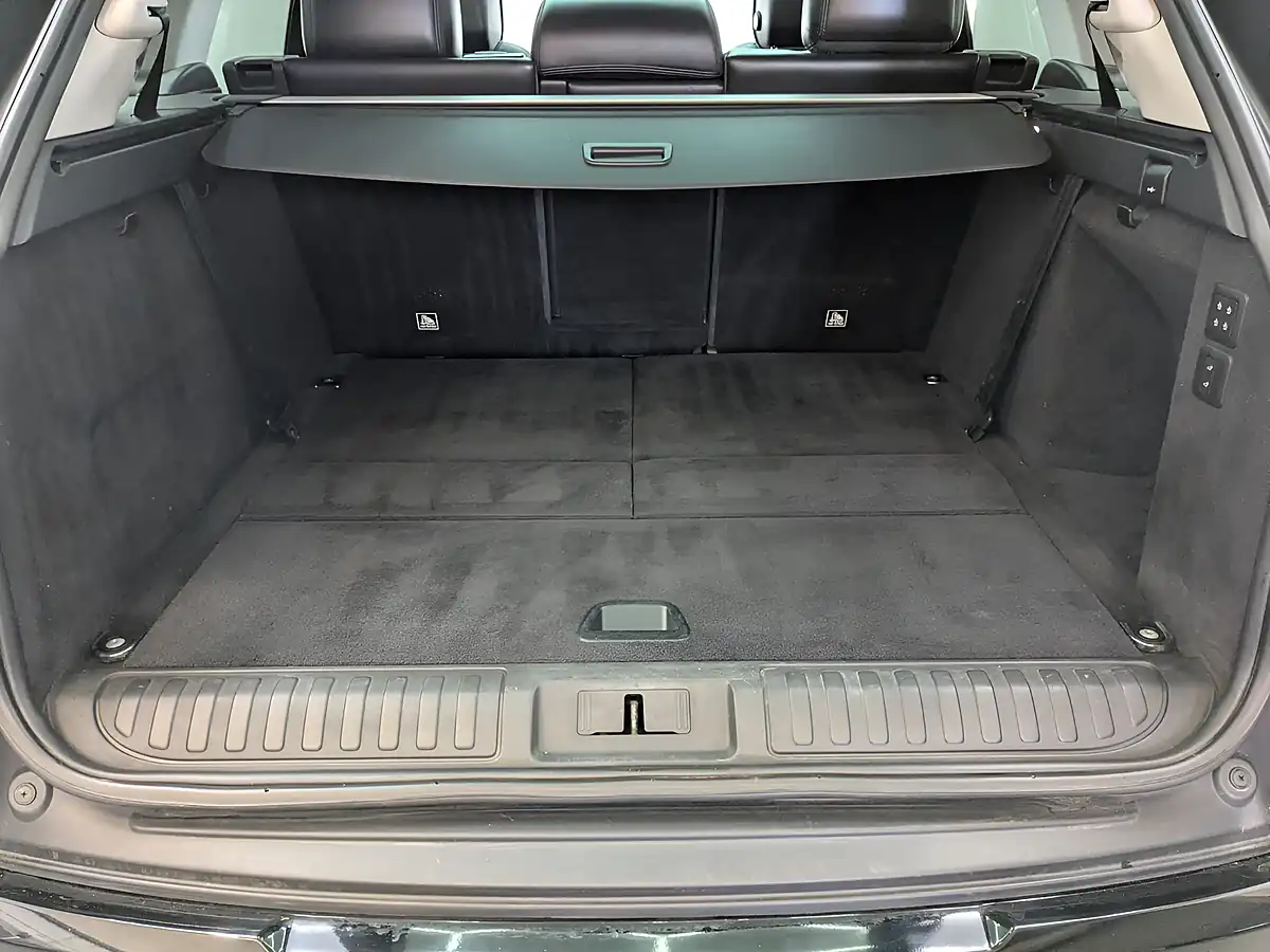 Used 2020 Land Rover Range Rover Sport Hse Dynamic Indus Silver - Interior and Exterior details 16