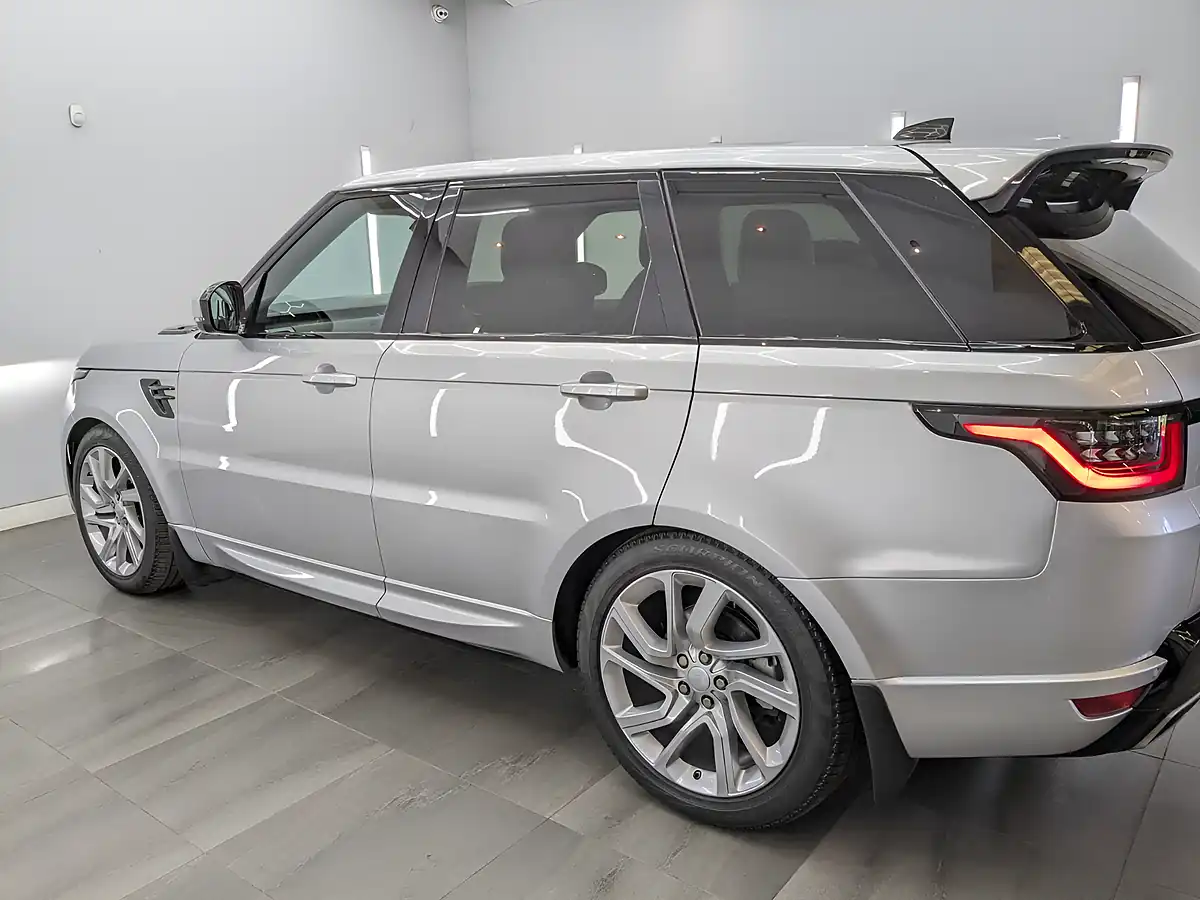 Used 2020 Land Rover Range Rover Sport Hse Dynamic Indus Silver - Interior and Exterior details 6