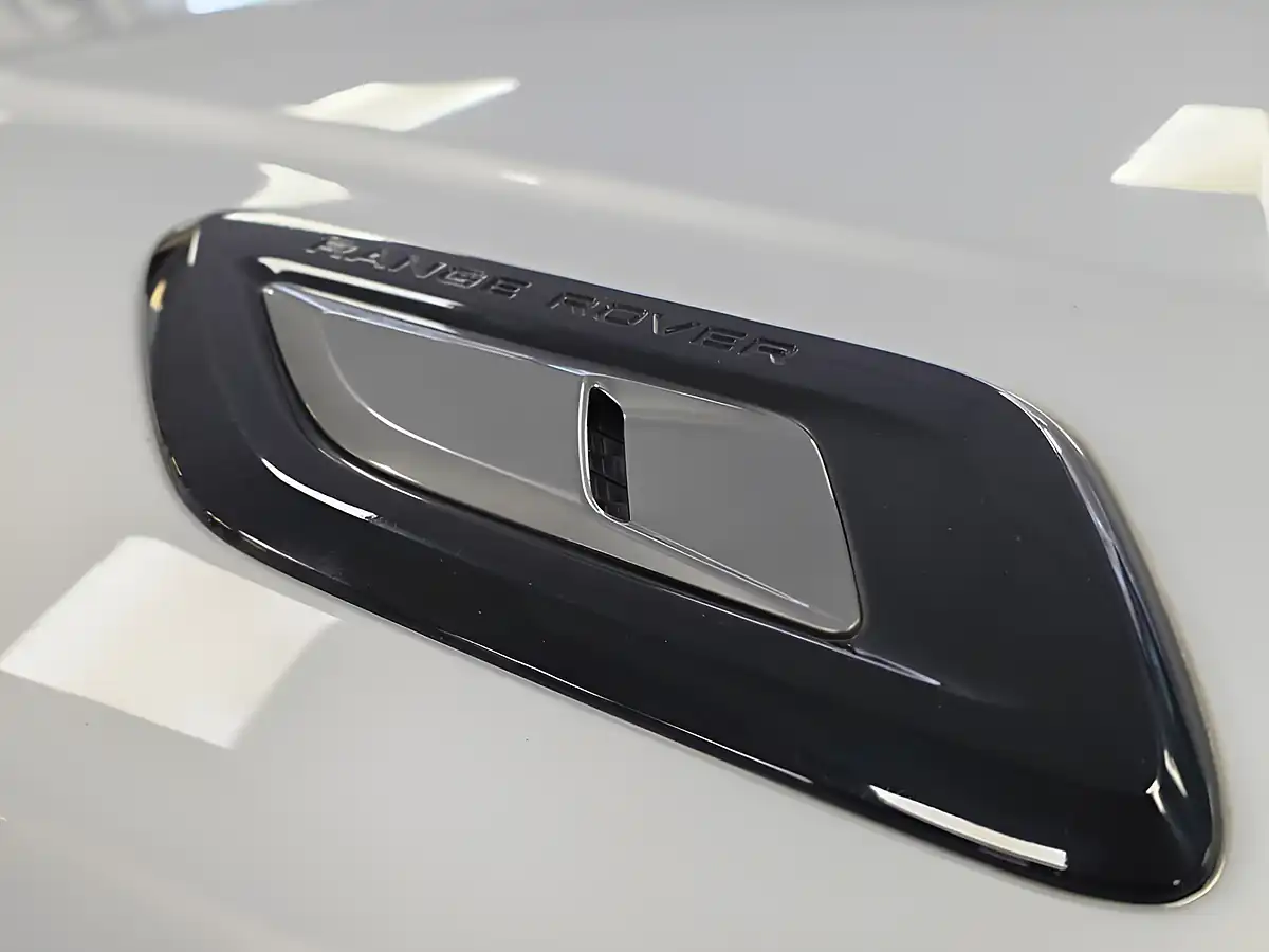 Used 2020 Land Rover Range Rover Sport Hse Dynamic Silver - Interior and Exterior details 15