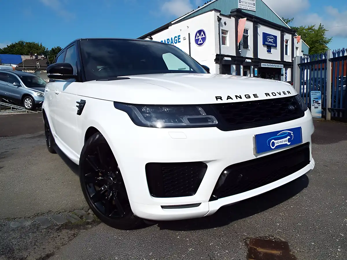 Used 2020 Land Rover Range Rover Sport Hse Dynamic White - Interior and Exterior details 3