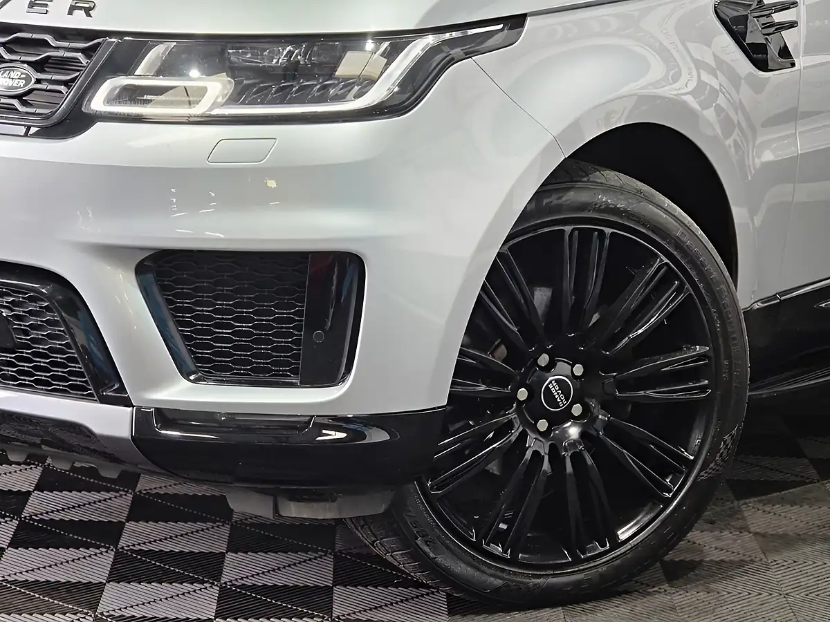 Used 2020 Land Rover Range Rover Sport Hse Indus Silver - Interior and Exterior details 8