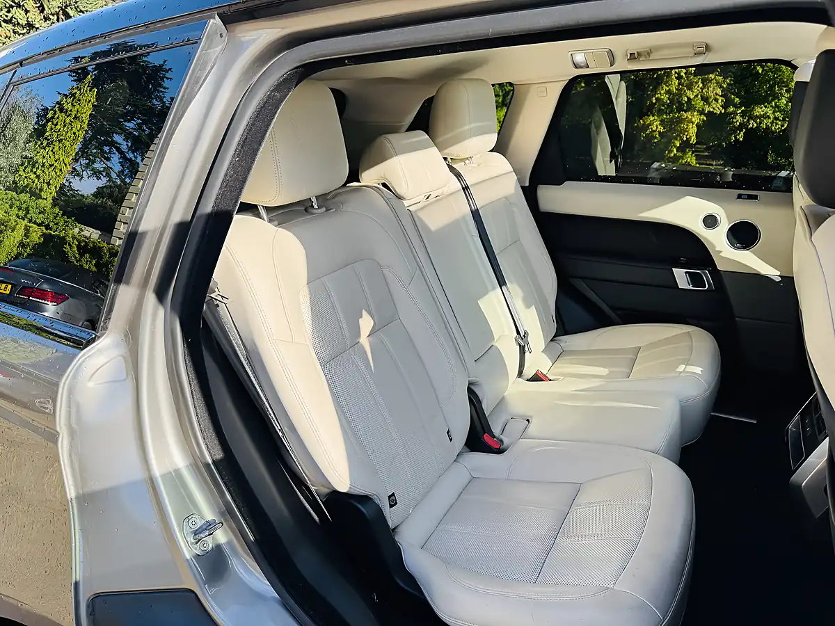 Used 2020 Land Rover Range Rover Sport Hse Silver - Interior and Exterior details 6