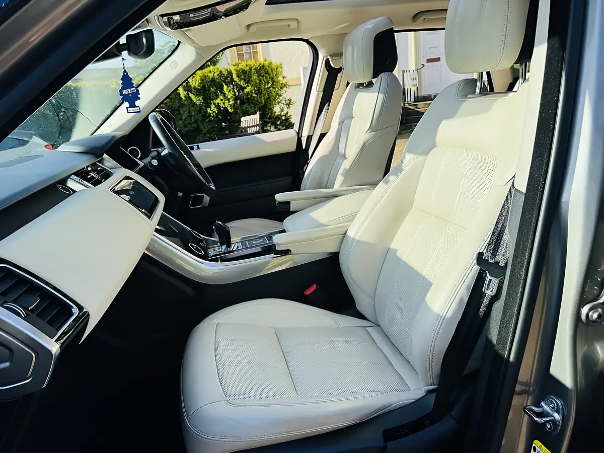 Used 2020 Land Rover Range Rover Sport Hse Silver - Interior and Exterior details 9