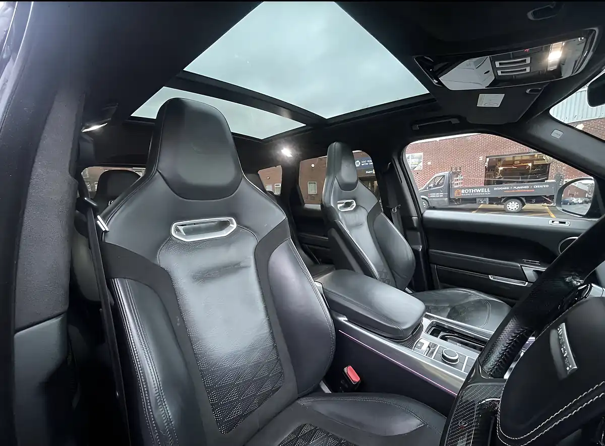 Used 2020 Land Rover Range Rover Sport Svr Black - Interior and Exterior details 3
