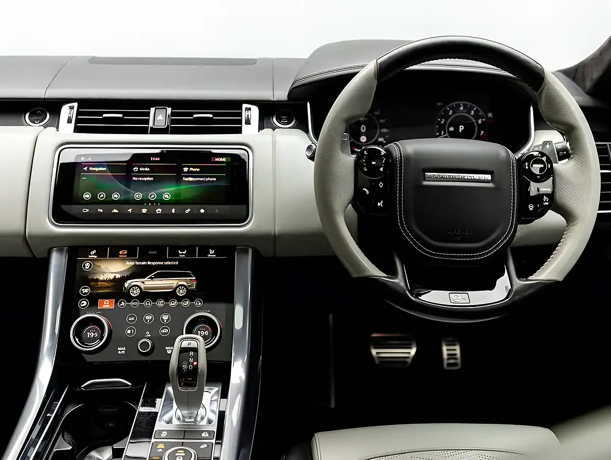 Used 2020 Land Rover Range Rover Sport Svr Black - Interior and Exterior details 10