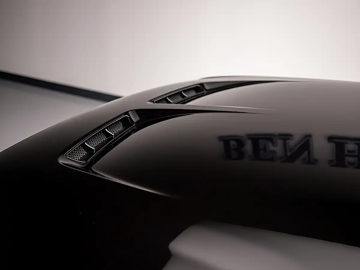 Used 2020 Land Rover Range Rover Sport Svr Black - Interior and Exterior details 13