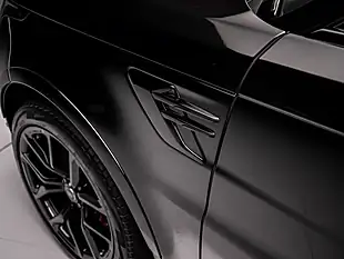 Used 2020 Land Rover Range Rover Sport Svr Black - Interior and Exterior details 14