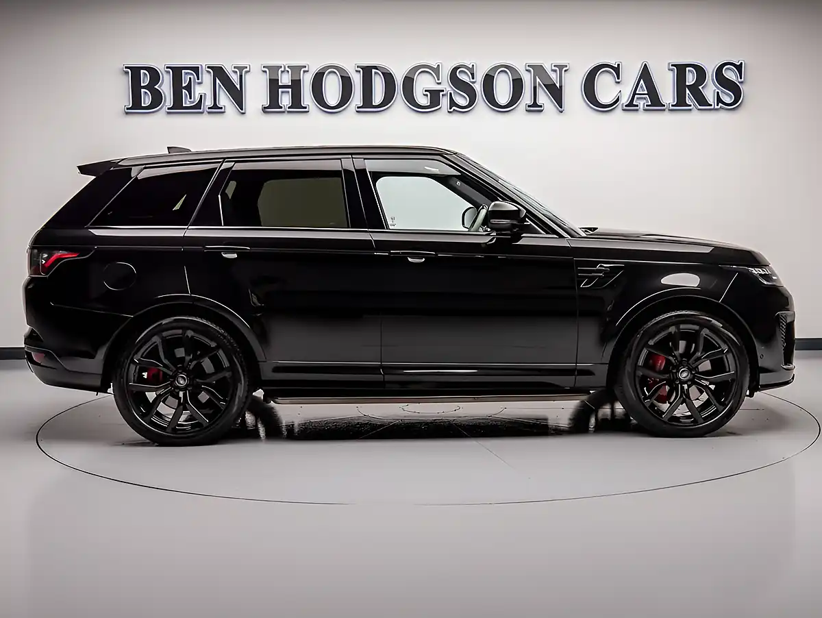 Used 2020 Land Rover Range Rover Sport Svr Black - Interior and Exterior details 6