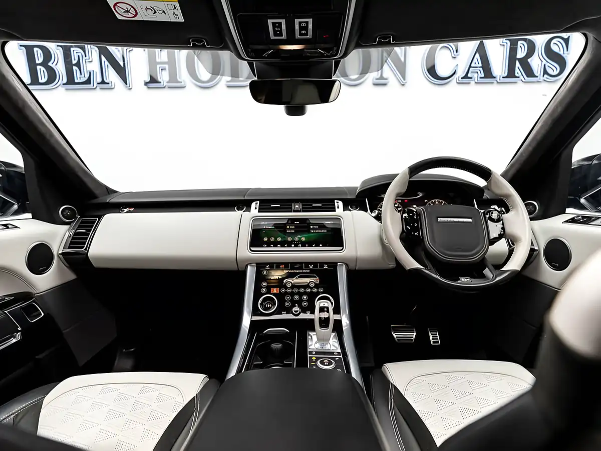Used 2020 Land Rover Range Rover Sport Svr Black - Interior and Exterior details 9
