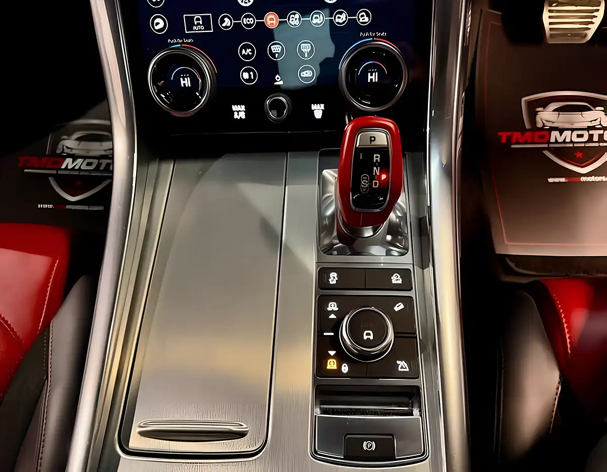 Used 2020 Land Rover Range Rover Sport Svr Black - Interior and Exterior details 9
