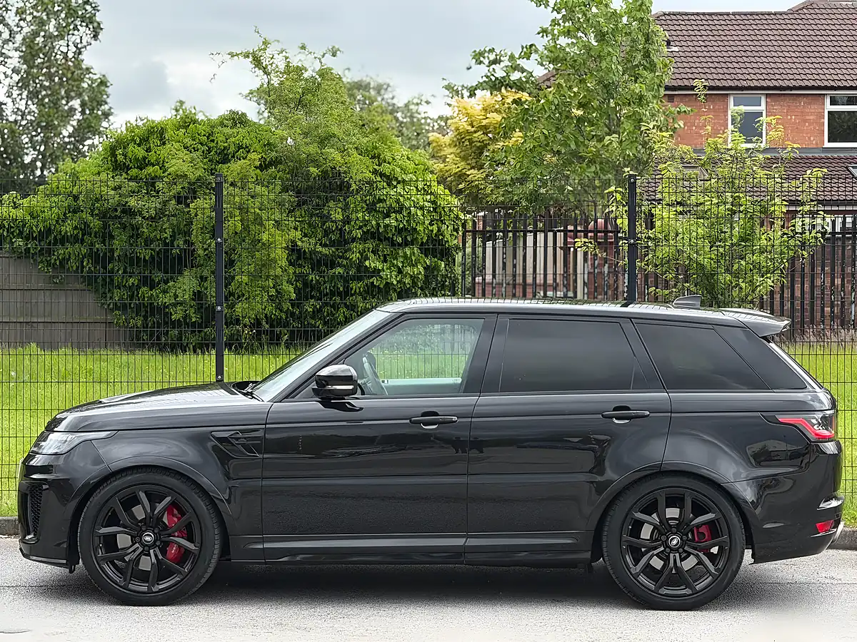 Used 2020 Land Rover Range Rover Sport Svr Black - Interior and Exterior details 8