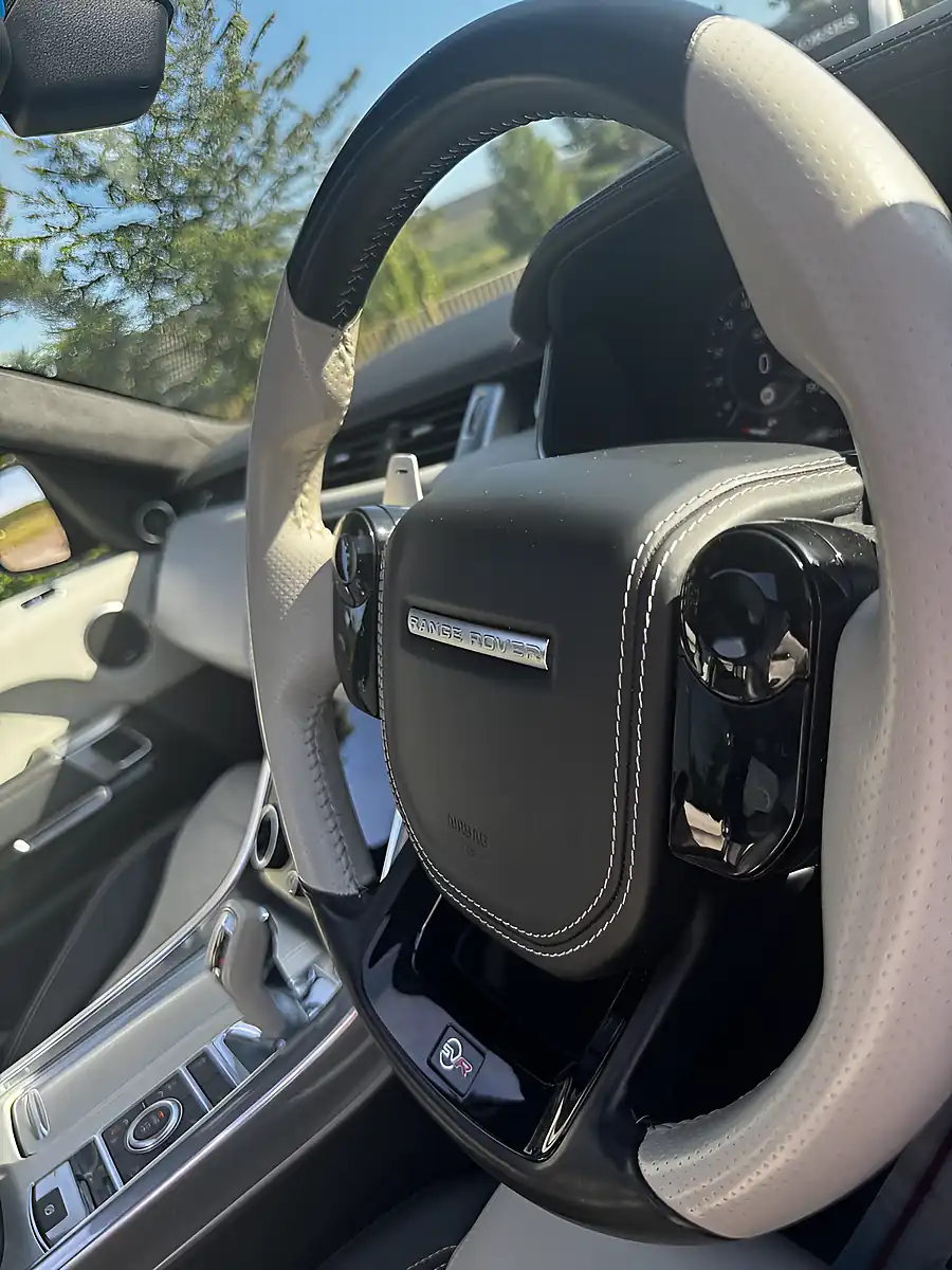 Used 2020 Land Rover Range Rover Sport Svr Blue - Interior and Exterior details 17