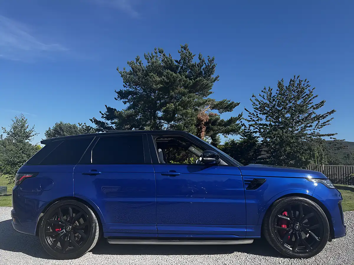 Used 2020 Land Rover Range Rover Sport Svr Blue - Interior and Exterior details 7
