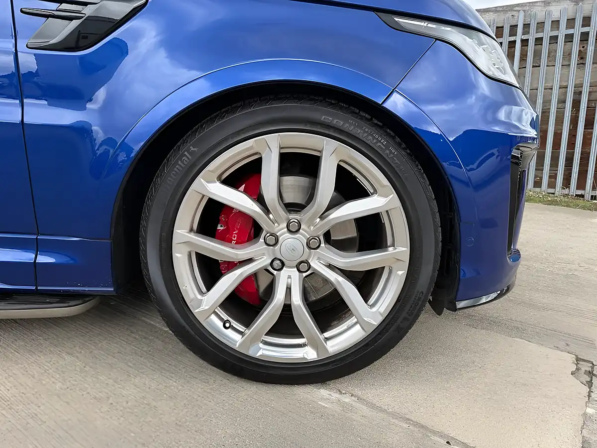 Used 2020 Land Rover Range Rover Sport Svr Blue - Interior and Exterior details 10