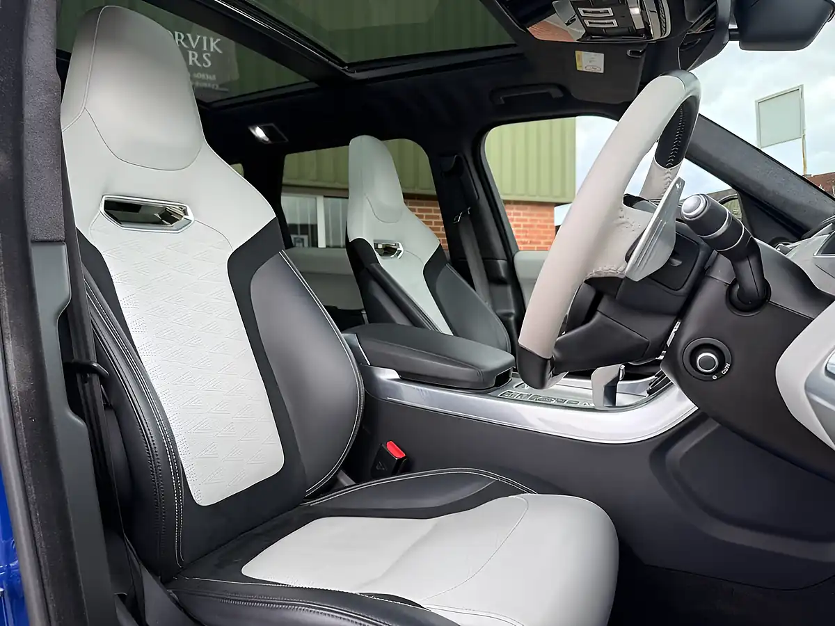 Used 2020 Land Rover Range Rover Sport Svr Blue - Interior and Exterior details 11
