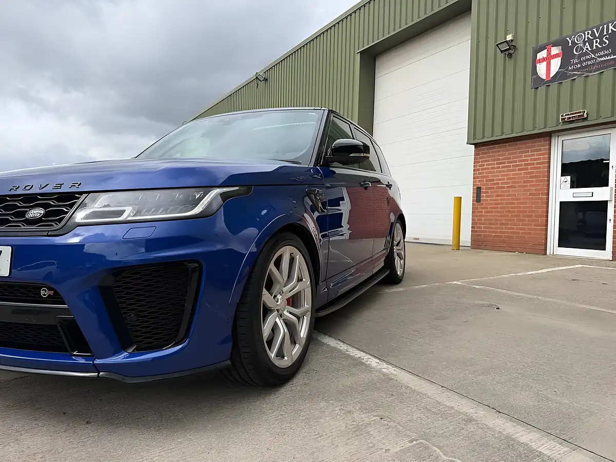 Used 2020 Land Rover Range Rover Sport Svr Blue - Interior and Exterior details 18