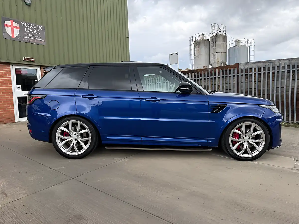 Used 2020 Land Rover Range Rover Sport Svr Blue - Interior and Exterior details 7