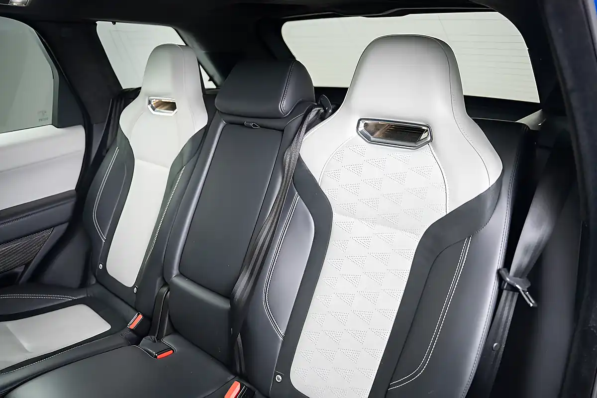 Used 2020 Land Rover Range Rover Sport Svr Blue - Interior and Exterior details 12