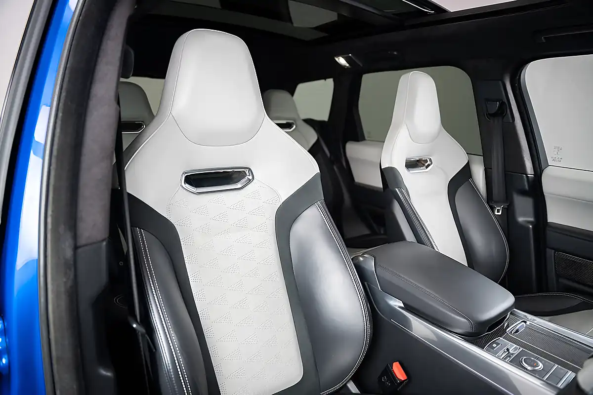 Used 2020 Land Rover Range Rover Sport Svr Blue - Interior and Exterior details 9