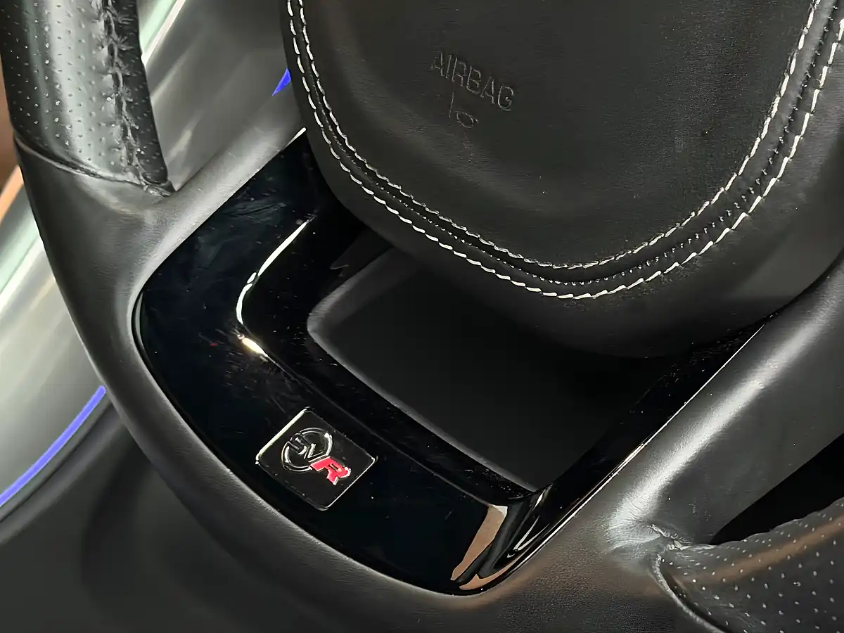 Used 2020 Land Rover Range Rover Sport Svr Eiger Grey - Interior and Exterior details 17