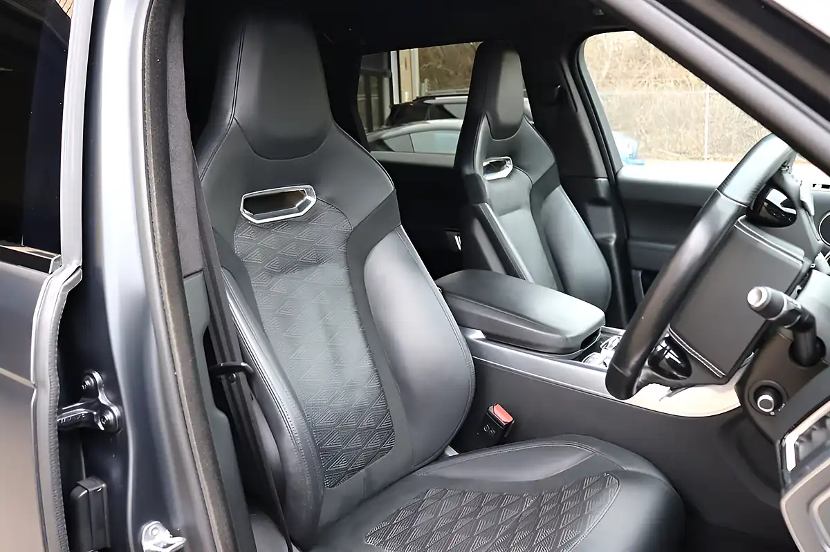 Used 2020 Land Rover Range Rover Sport Svr Svo Premium Palette Black - Interior and Exterior details 4