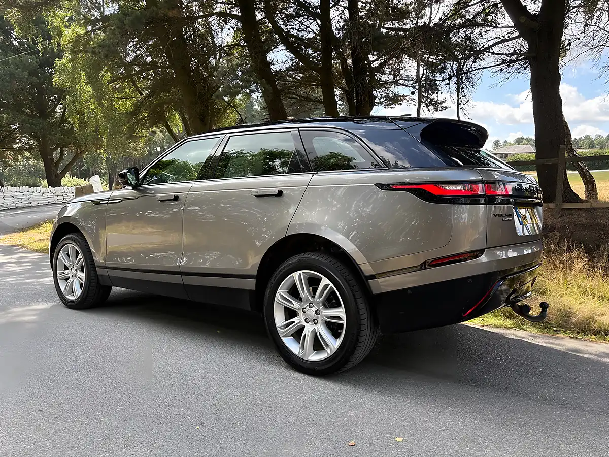 Used 2020 Land Rover Range Rover Velar Hse Silver - Interior and Exterior details 11