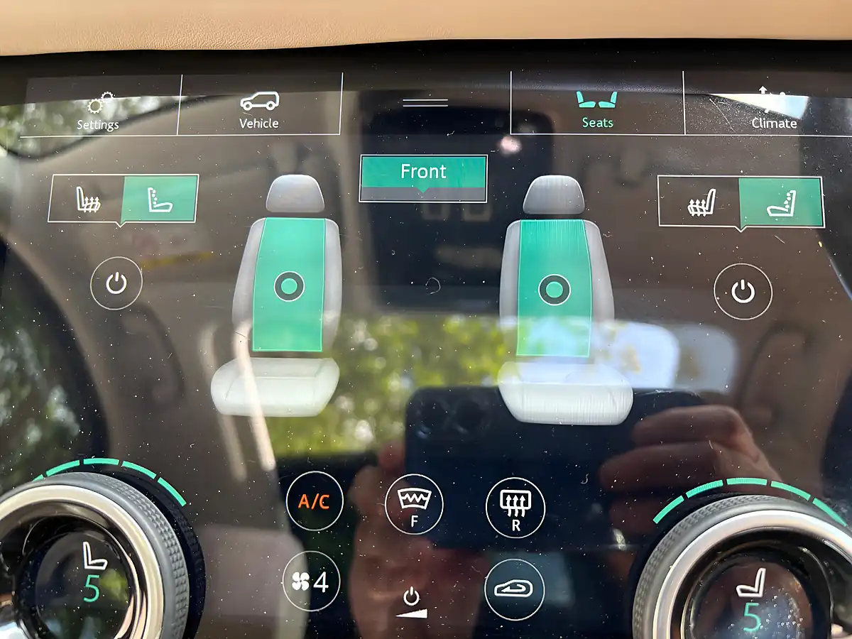Used 2020 Land Rover Range Rover Velar Hse Silver - Interior and Exterior details 19