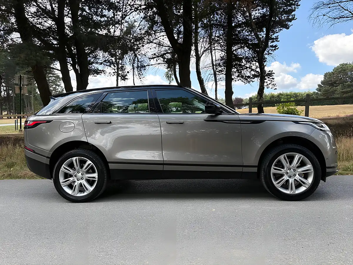 Used 2020 Land Rover Range Rover Velar Hse Silver - Interior and Exterior details 4