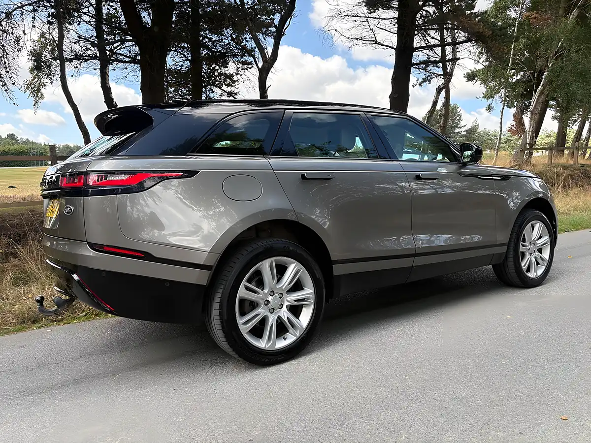 Used 2020 Land Rover Range Rover Velar Hse Silver - Interior and Exterior details 6