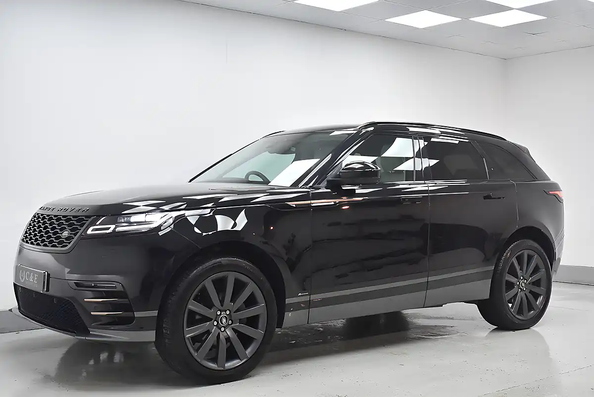 Used 2020 Land Rover Range Rover Velar R-Dynamic Hse Black - Interior and Exterior details 3