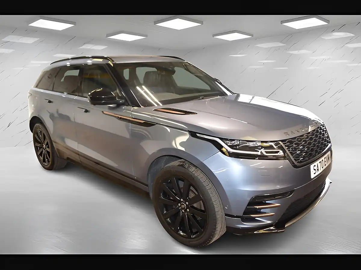 Used 2020 Land Rover Range Rover Velar R-Dynamic Hse Byron Blue - Interior and Exterior details 4