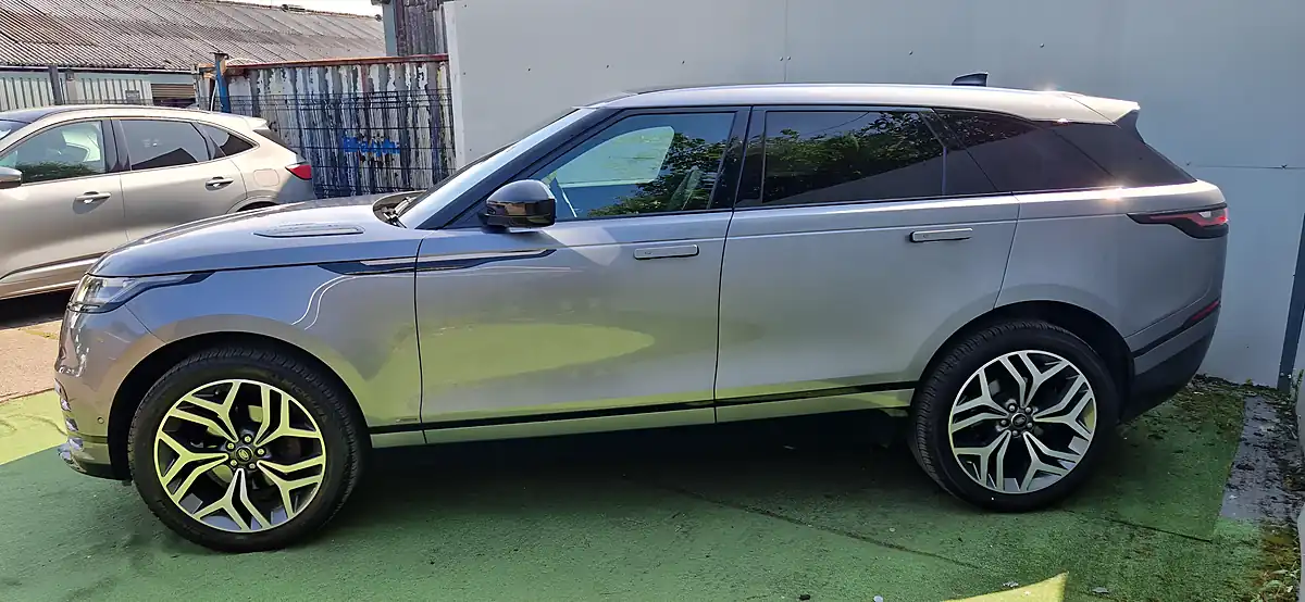 Used 2020 Land Rover Range Rover Velar R-Dynamic Hse Grey - Interior and Exterior details 7