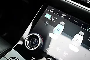 Used 2020 Land Rover Range Rover Velar R-Dynamic Hse Santorini Black - Interior and Exterior details 17
