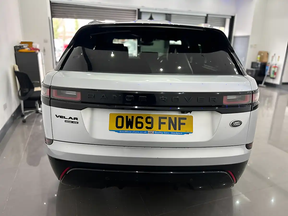 Used 2020 Land Rover Range Rover Velar R-Dynamic Hse Silver - Interior and Exterior details 10