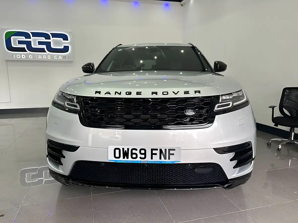Used 2020 Land Rover Range Rover Velar R-Dynamic Hse Silver - Interior and Exterior details 8