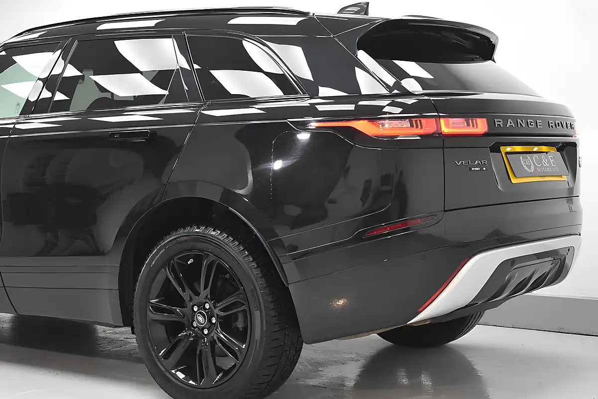 Used 2020 Land Rover Range Rover Velar R-Dynamic S Black - Interior and Exterior details 11