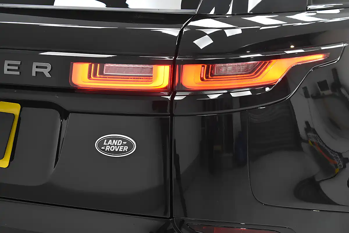 Used 2020 Land Rover Range Rover Velar R-Dynamic S Black - Interior and Exterior details 20