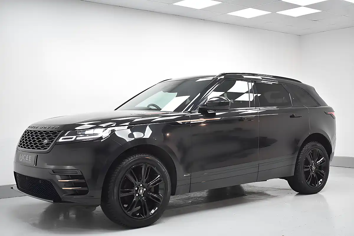 Used 2020 Land Rover Range Rover Velar R-Dynamic S Black - Interior and Exterior details 6