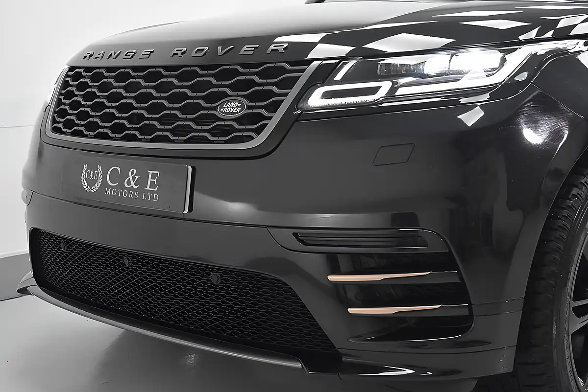 Used 2020 Land Rover Range Rover Velar R-Dynamic S Black - Interior and Exterior details 8