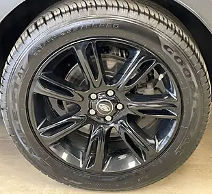 Used 2020 Land Rover Range Rover Velar R-Dynamic S Eiger Grey - Interior and Exterior details 10