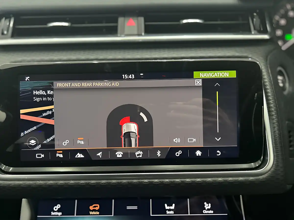 Used 2020 Land Rover Range Rover Velar R-Dynamic S Grey - Interior and Exterior details 16
